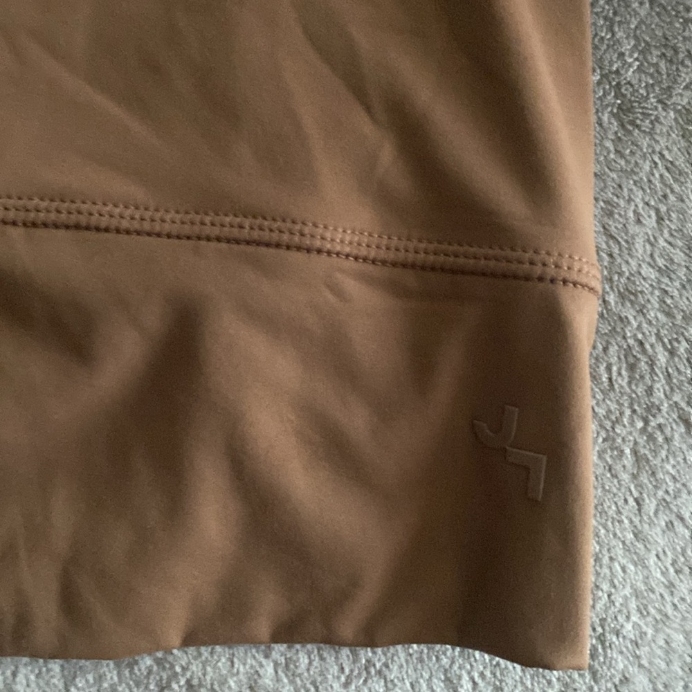 JoyLab Brown Crop Top Fitted Short Sleeve - Picture 4 of 5